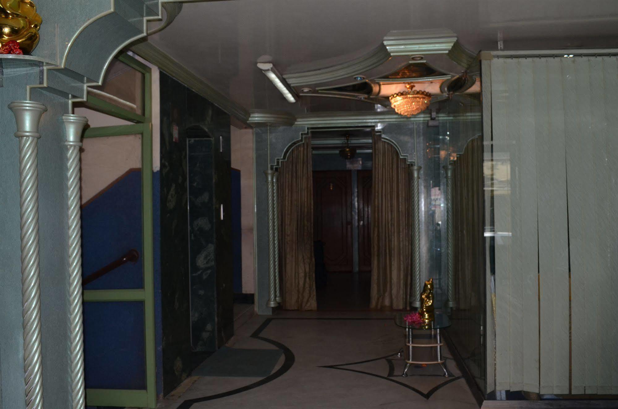โฮเทล ที เอ พี พาราไดซ์ Hotel บังกาลอร์ ภายนอก รูปภาพ